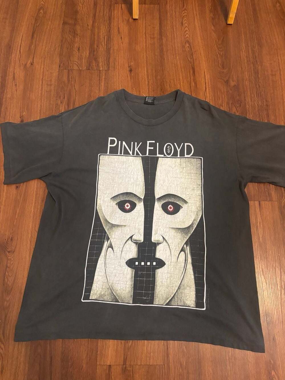 Vintage 1994 Pink Floyd The Division Bell Tour T-Shirt XL PolyGram